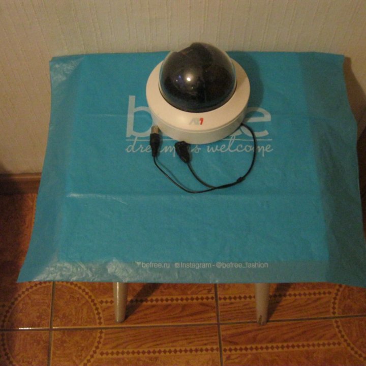 Купольная аналоговая видеокамера