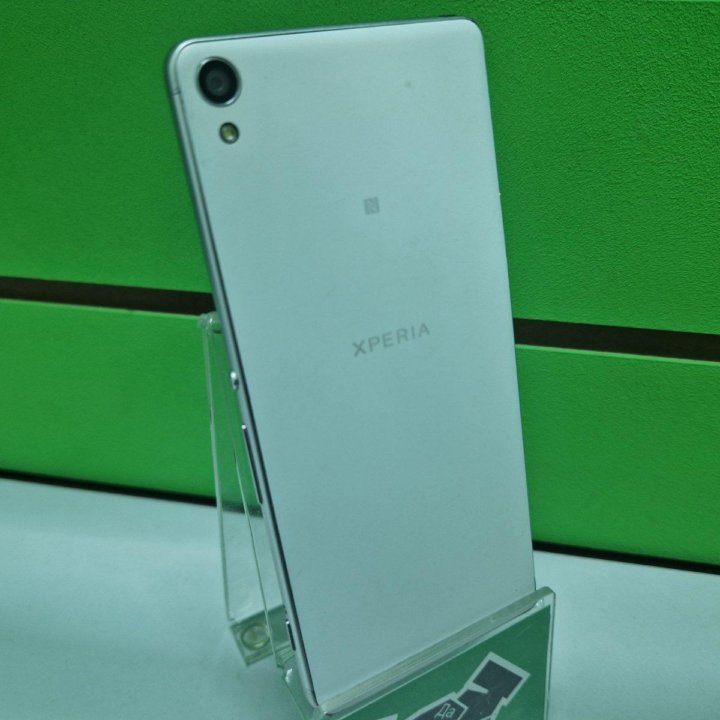 Смартфон Sony Xperia XA 2/16Gb