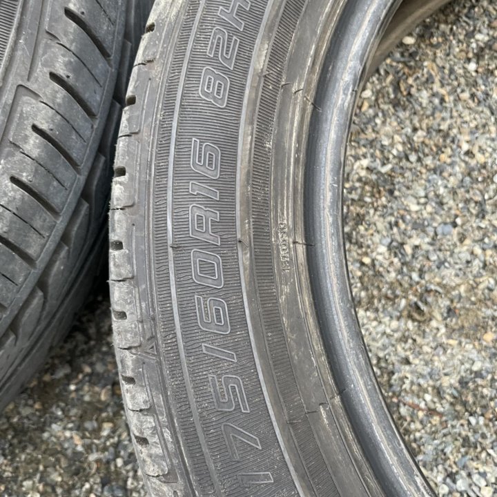 Комплект Dunlop 175/60R16