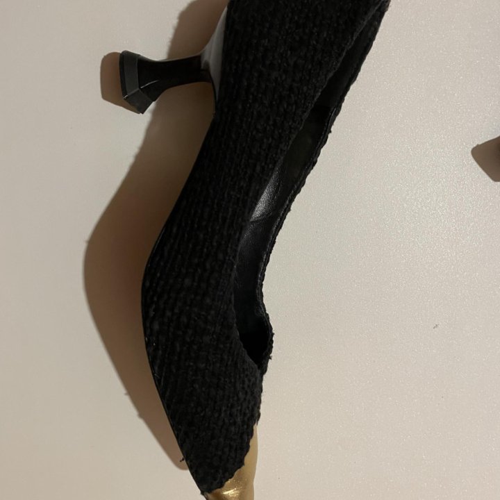 Uterque туфли. 35 размер