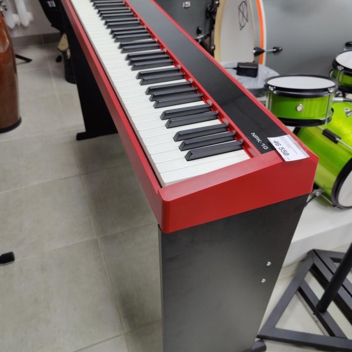 Nux Cherub NPK-10-RD Цифровое пианино, красное
