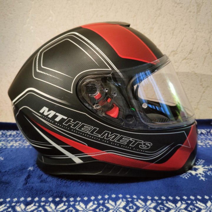 Продам mt helmets thunder 3sv