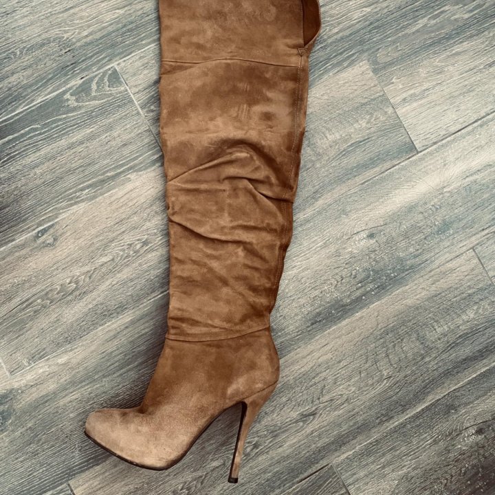 Capriccio. Ботфорты.