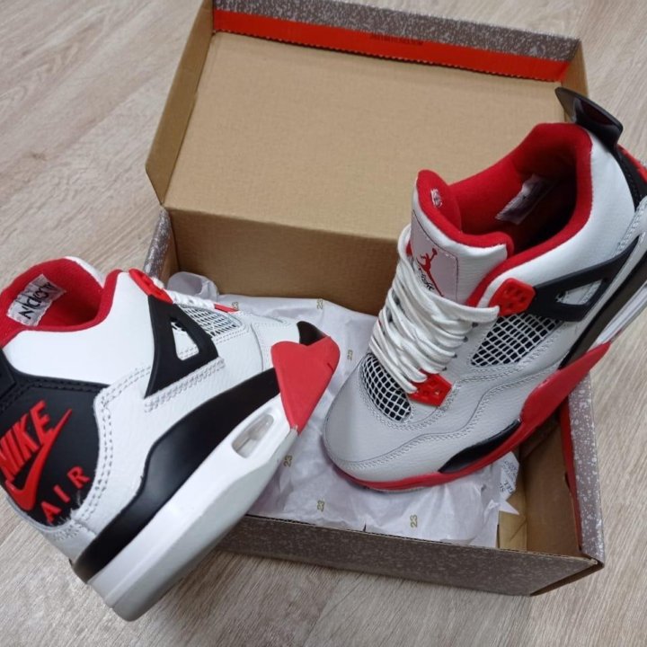 Кроссовки Nike Air Jordan 4 Retro