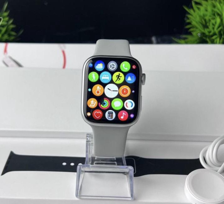 Apple Watch 8 45mm