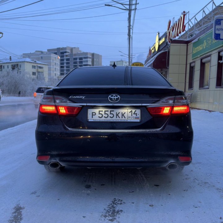 Toyota Camry, 2017