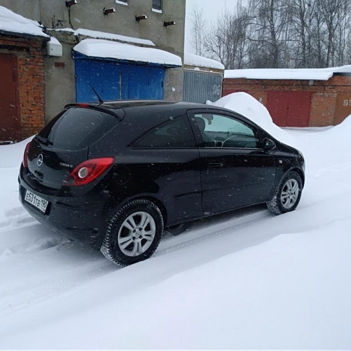 Opel Corsa, 2010