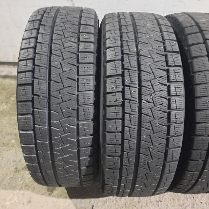 195/55R16 Pirelli Ice Asimmetrico (Лот №5879)