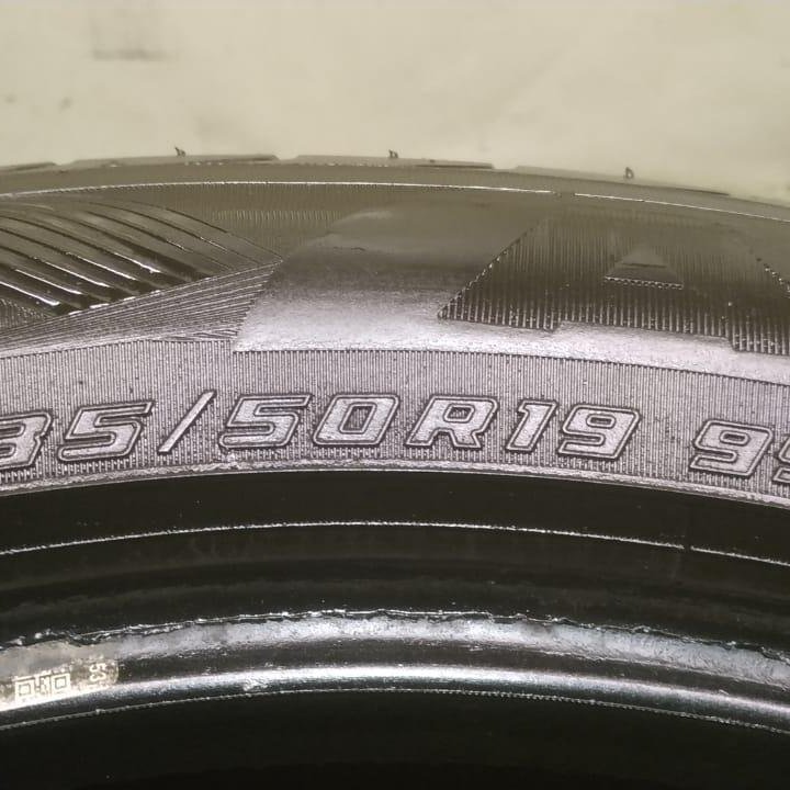 235/50 R19 Yokohama Advan Sport V105 4 шт