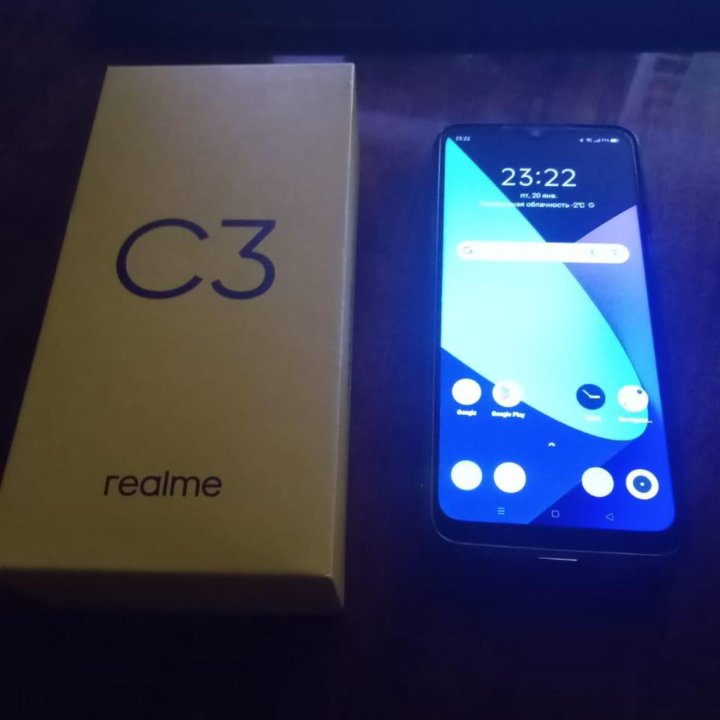 Продаю телефон realme c3 пишите на