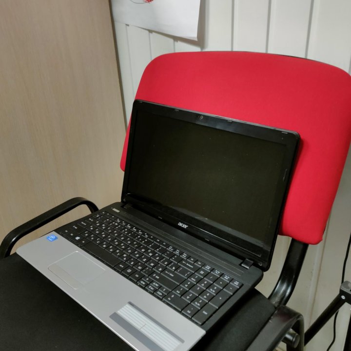 Ноутбук Acer E1-531