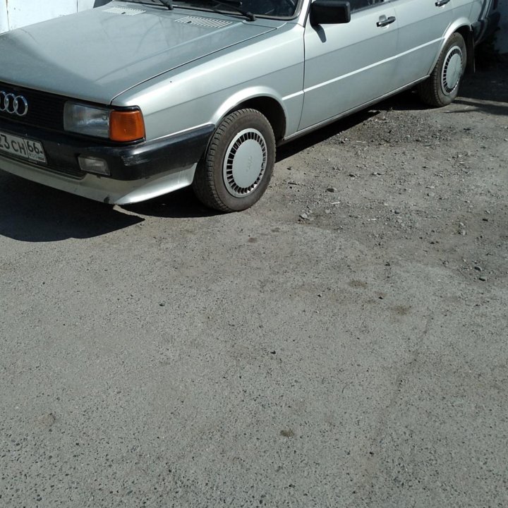 Audi 80, 1986