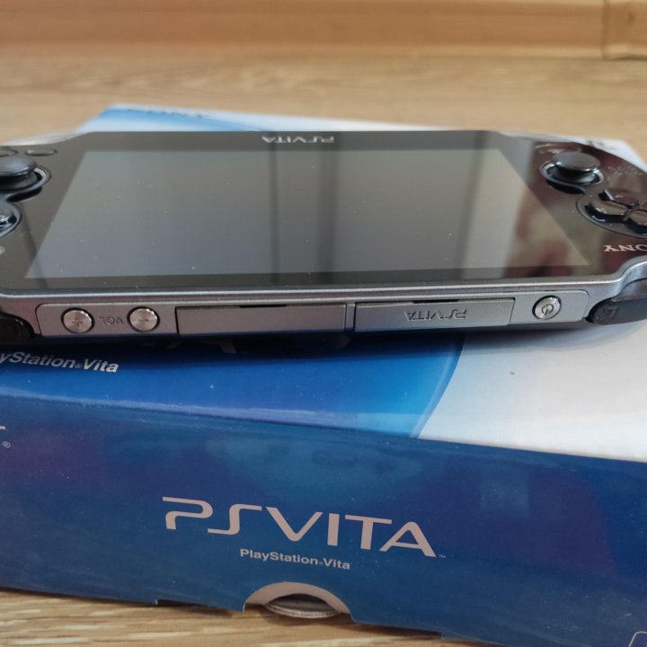 PSVita 32Gb+куча игр