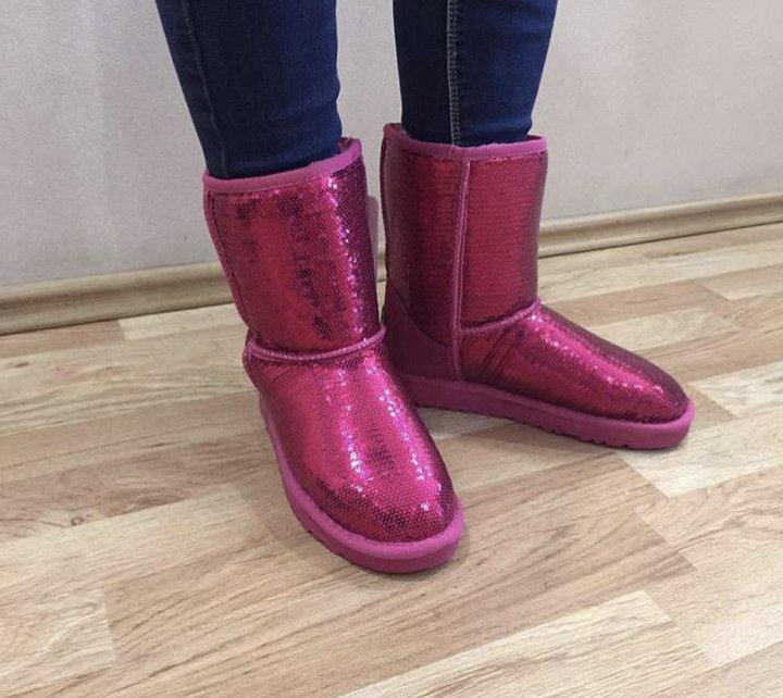 UGG новые