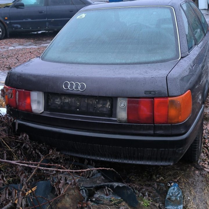 Разбор Audi 80 B3 1.8 PM моновпрыск МКПП AKM