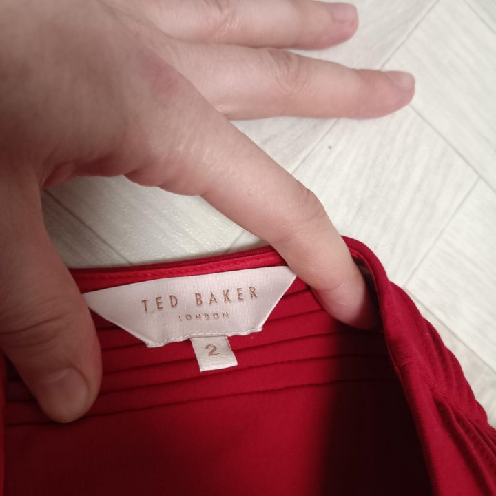 Платье Ted Baker р 46. Красное.