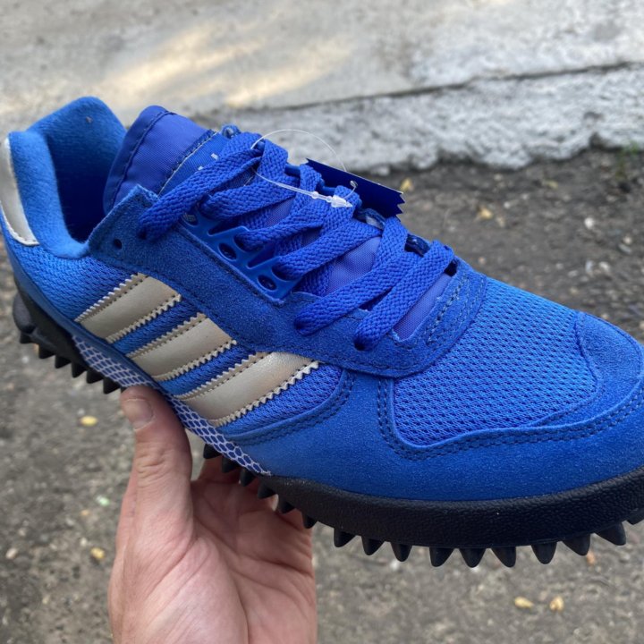 Кроссовки Adidas Marathon