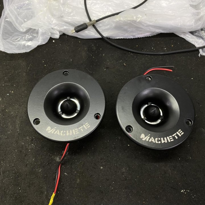 Твиттер Mashete MT-102