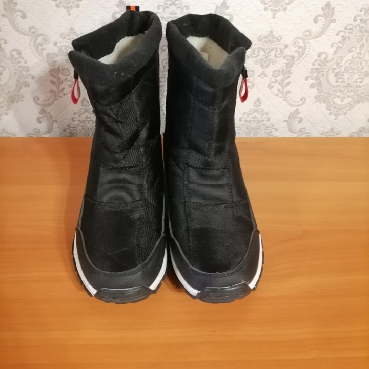 Дутики чёрные