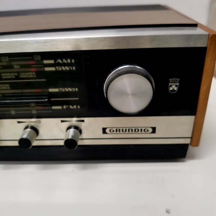 ресивер Grundig RTV 340