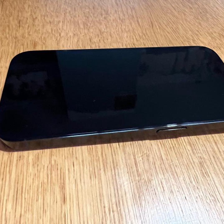 Смартфон Apple iPhone 14 Pro 256GB Black Dual Sim