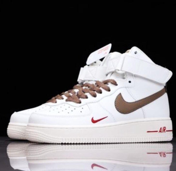 Кроссовки Nike Air Force 1