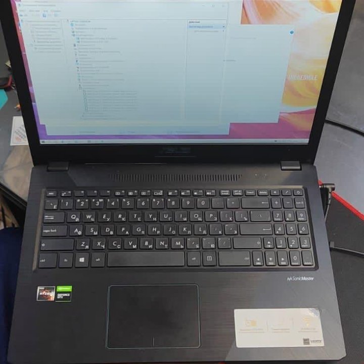 Asus Vivobook 15, GTX1050, AMD Ryzen 5 3500U / 6gb в Москве, цена 36 ...