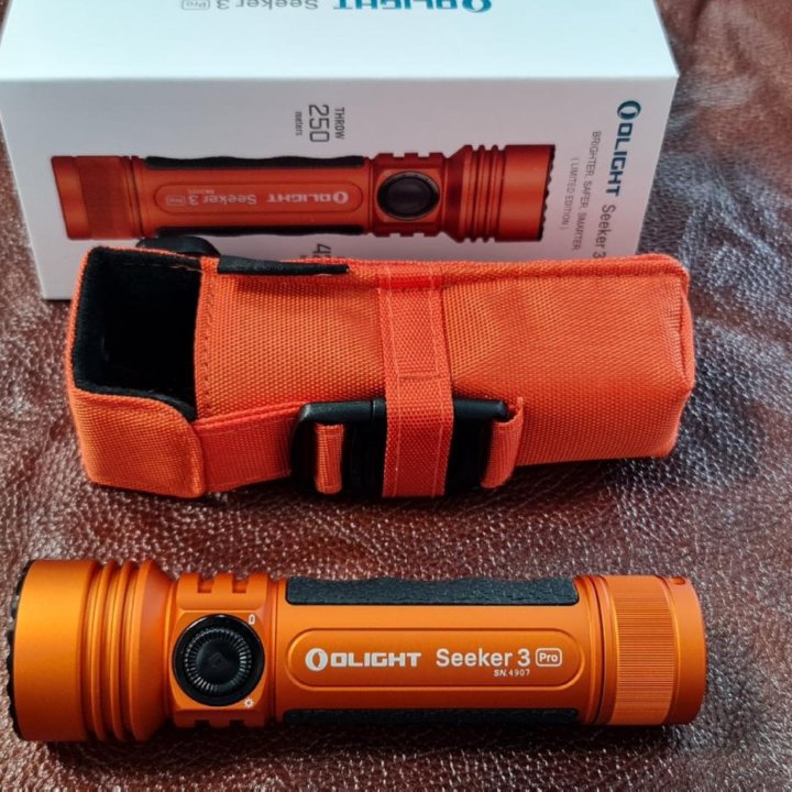 1 фонарь olight seeker 3 pro