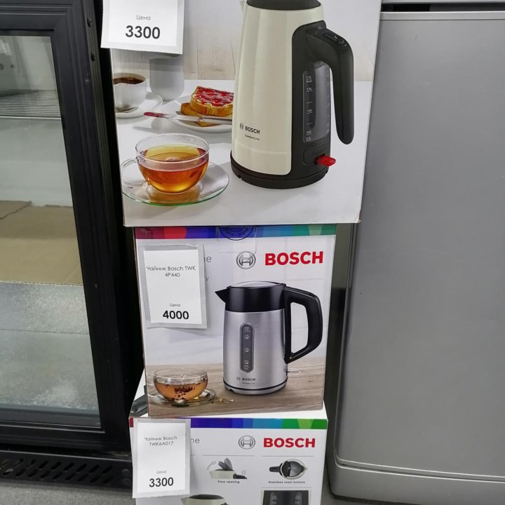 Чайник Bosch TWK6A017