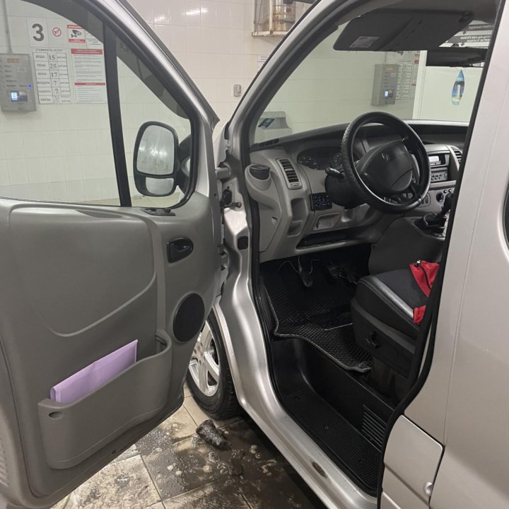 Renault Trafic, 2010