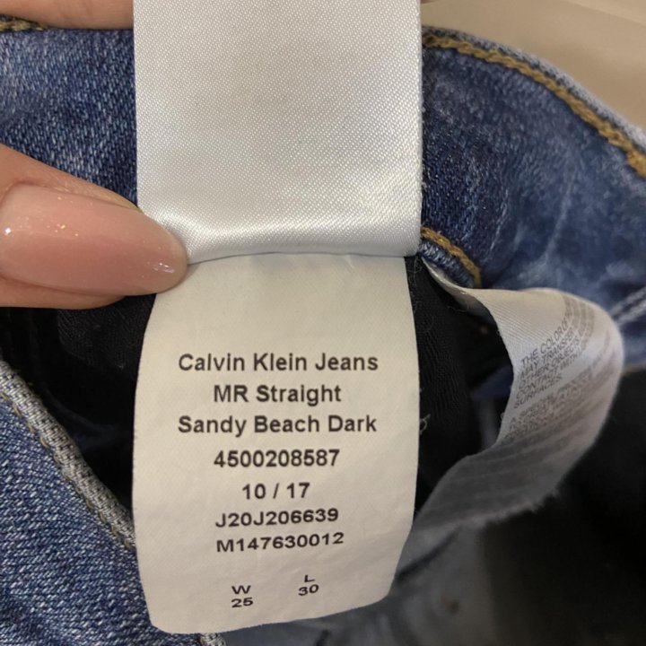 Джинсы Calvin Klein Jeans