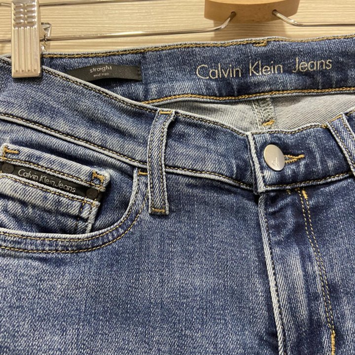 Джинсы Calvin Klein Jeans