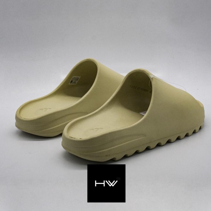 Сланцы Adidas Yeezy Slide