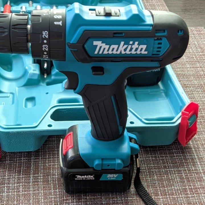 Шуруповёрт ударный Makita 26v