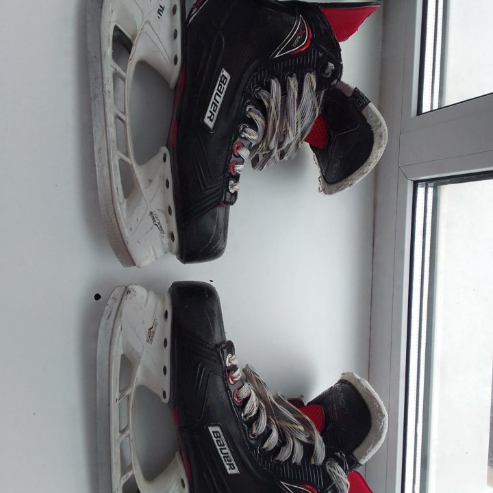 Хоккейные коньки Bauer vapor x600