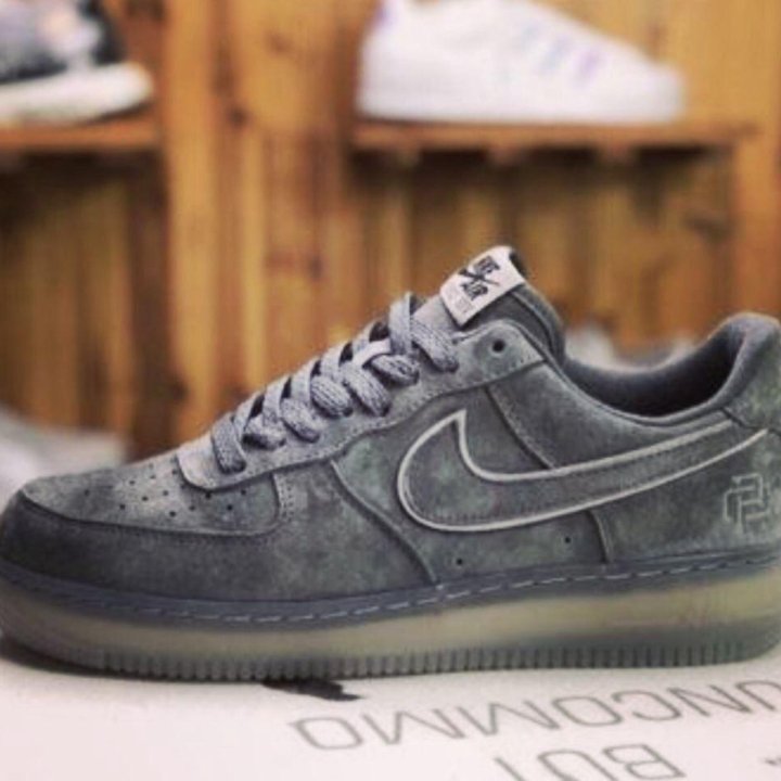 Кроссовки Nike Air Force 1