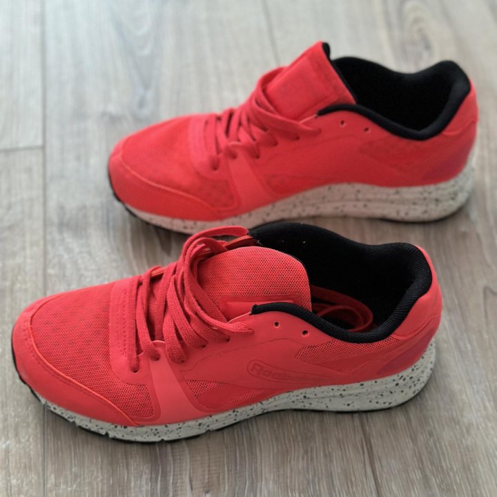 Кроссовки reebok