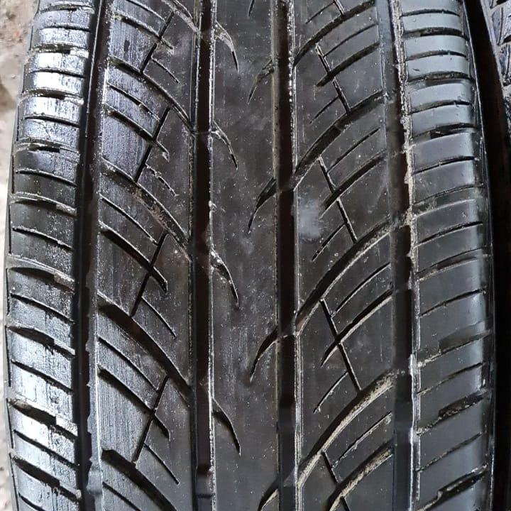 Шины летние б-у Nexen Roadian HP 275-45R20 3-2-1шт