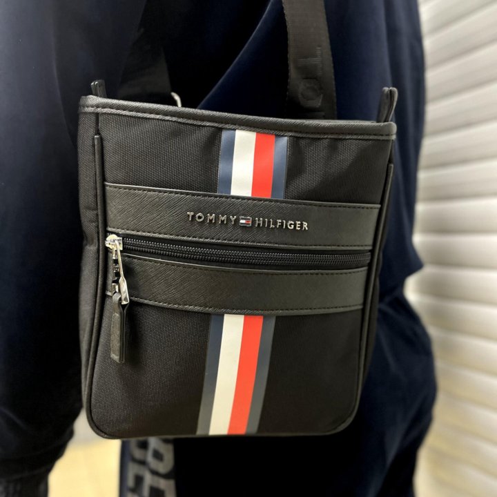 Плечевые мужские сумки Tommy Hilfiger