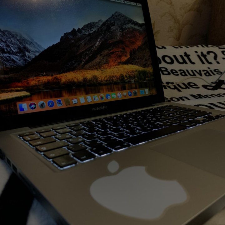 Mac book 13 pro 2011