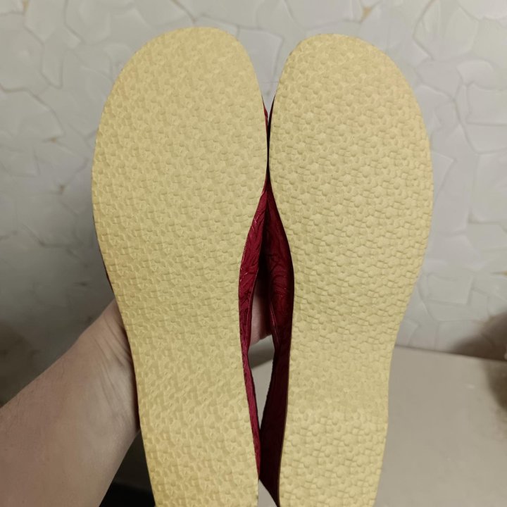 Тапочки р.39