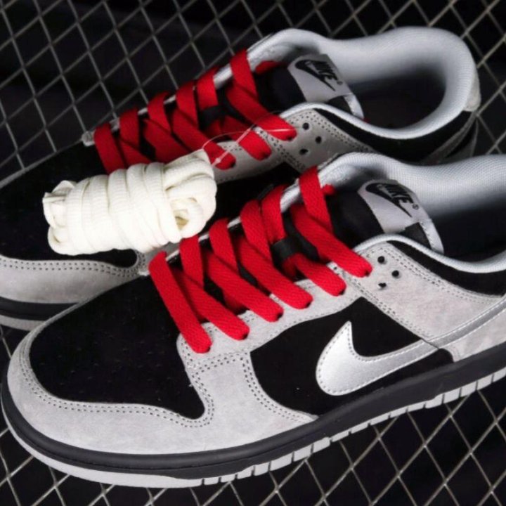 Кроссовки Nike SB Dunk Low