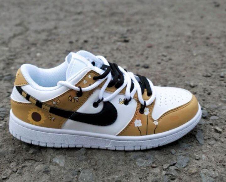 Кроссовки Nike SB Dunk Low