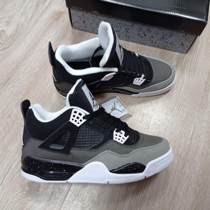 Nike Air jordan 4 retro