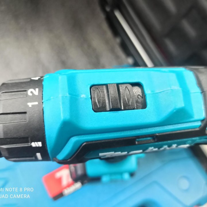 Шуруповёрт Makita 18v