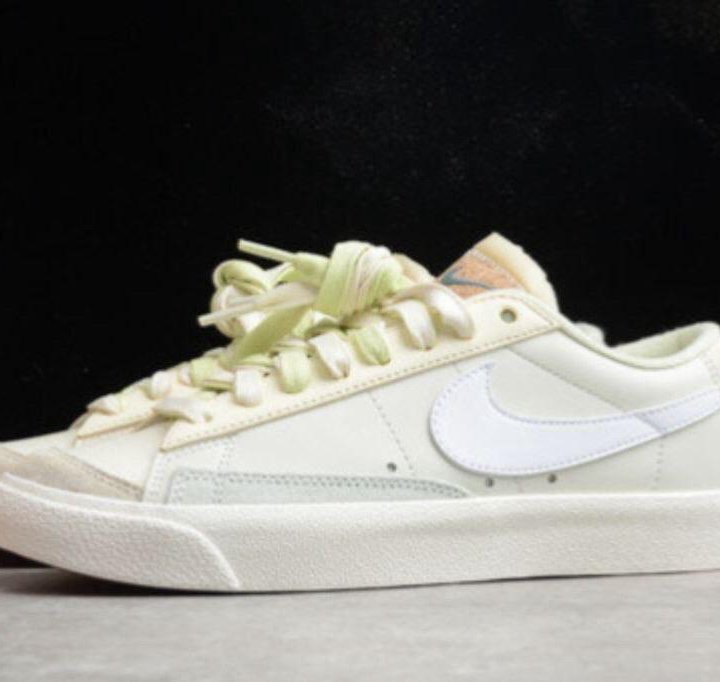 Кроссовки Nike Blazer Low