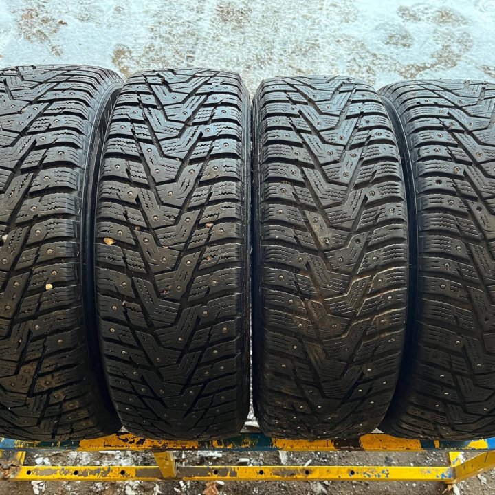 Зима Hankook RS2 W429 185/60 R15 + Диски Ваз 4x98