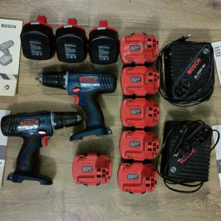 Шуруповерт Bosch 2 шт. GSR 12V