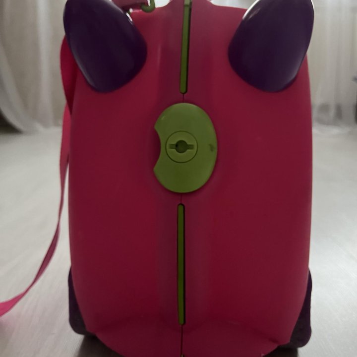 Детский чемодан trunki