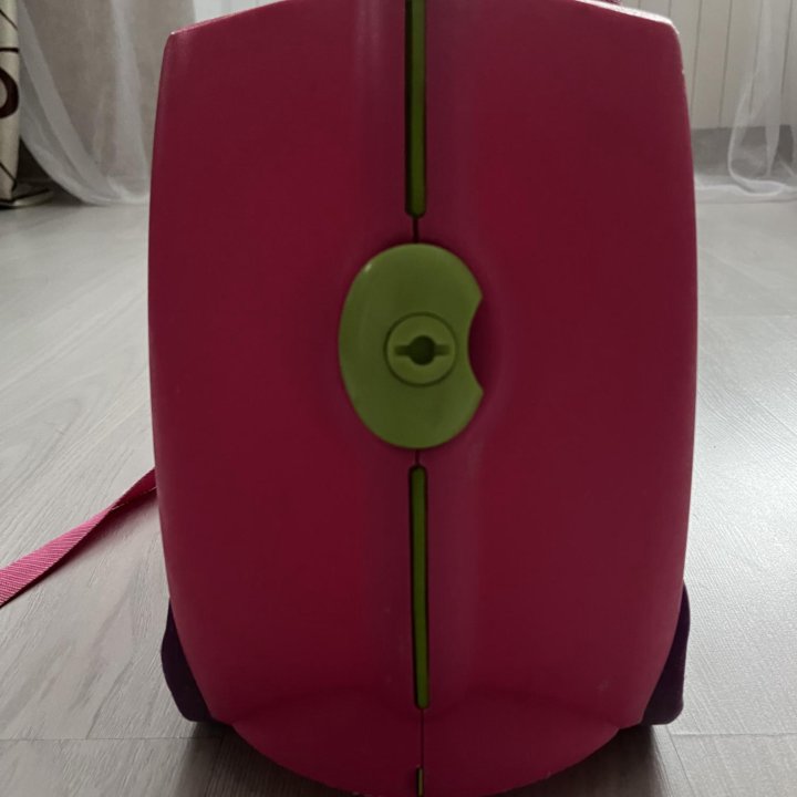 Детский чемодан trunki